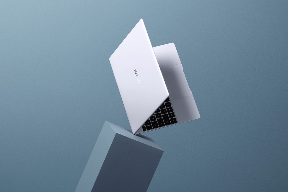 Флагманский ноутбук HUAWEI MateBook X поступает в продажу в России